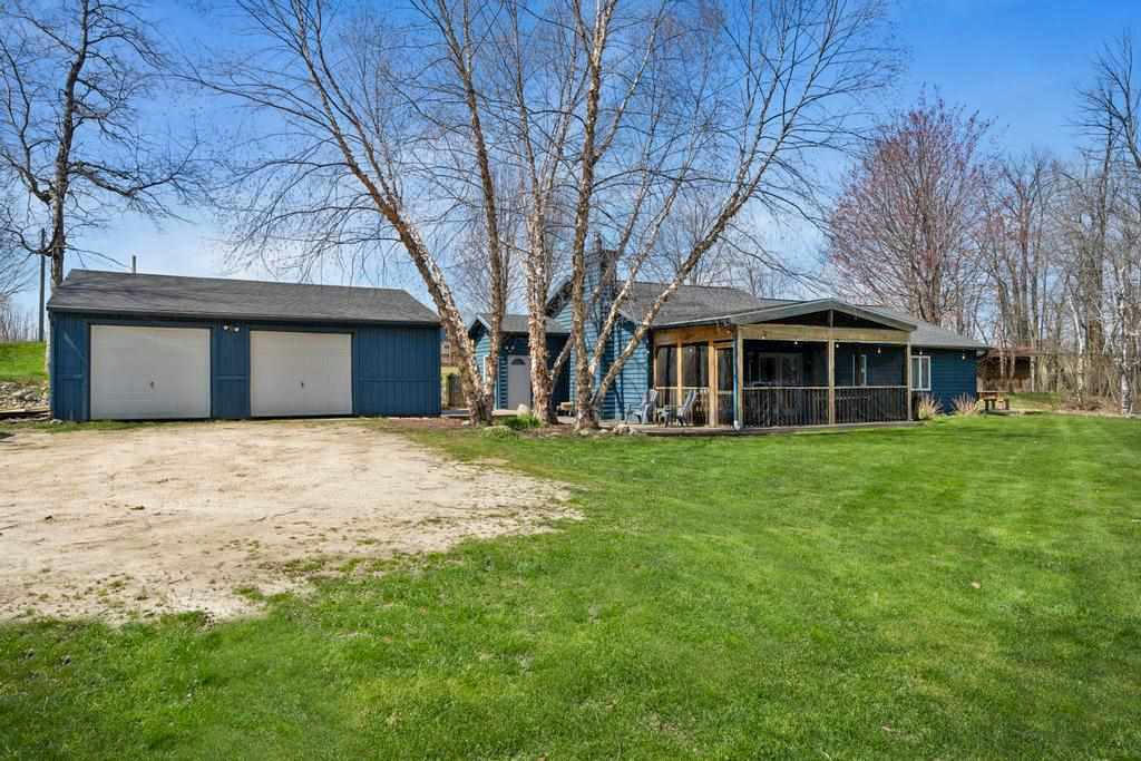 14225 KLOOSTER RD, CHARLEVOIX, MI 49720, photo 1 of 29